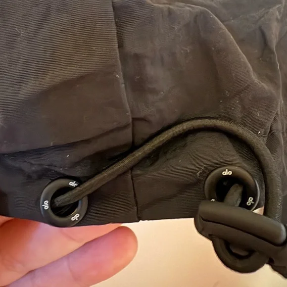 Alo Yoga Cropped 1/4 Zip Alumni Pullover Oversized S - Picture 7 of 11